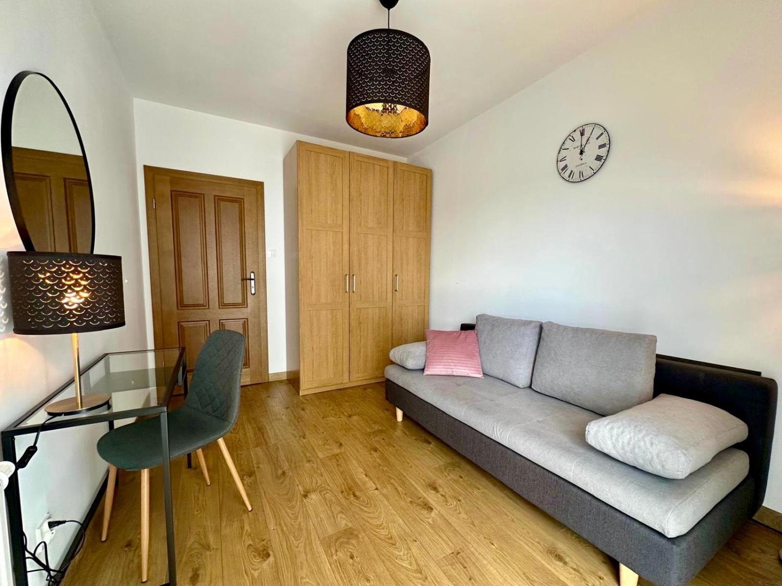 Apartament Caroline Q4Apartments กดัญสก์ ภายนอก รูปภาพ
