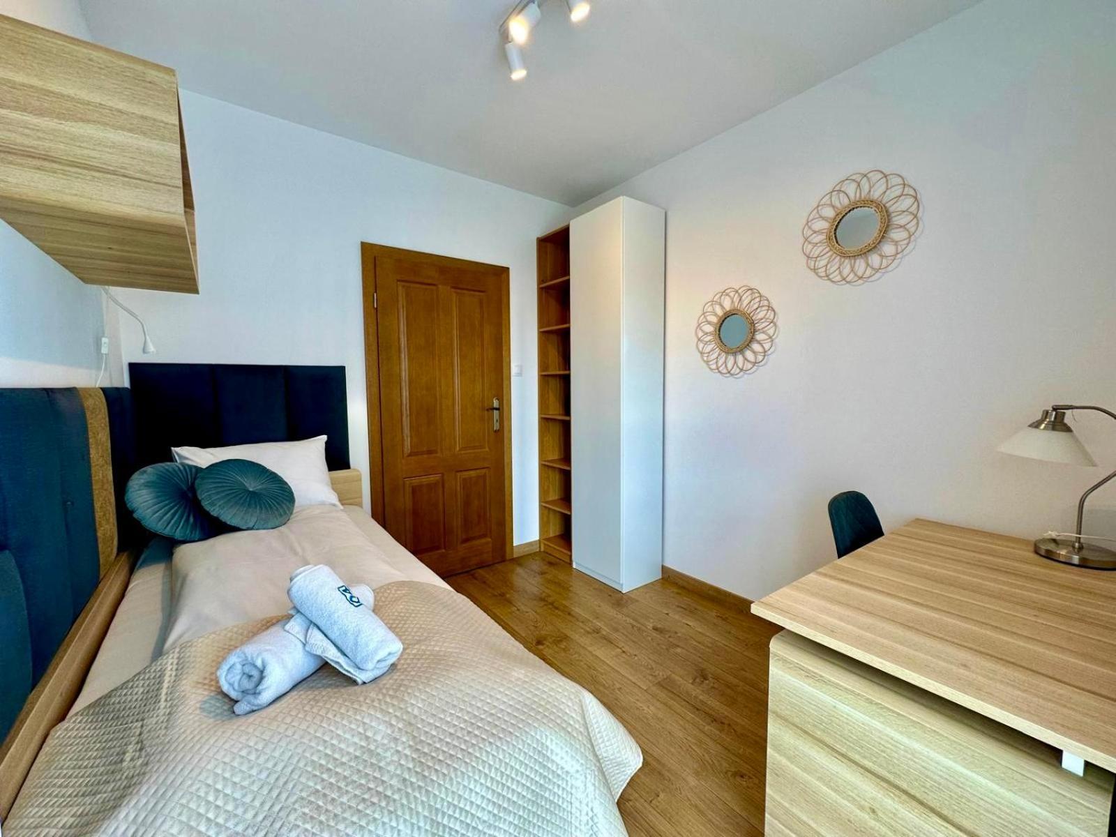 Apartament Caroline Q4Apartments กดัญสก์ ภายนอก รูปภาพ